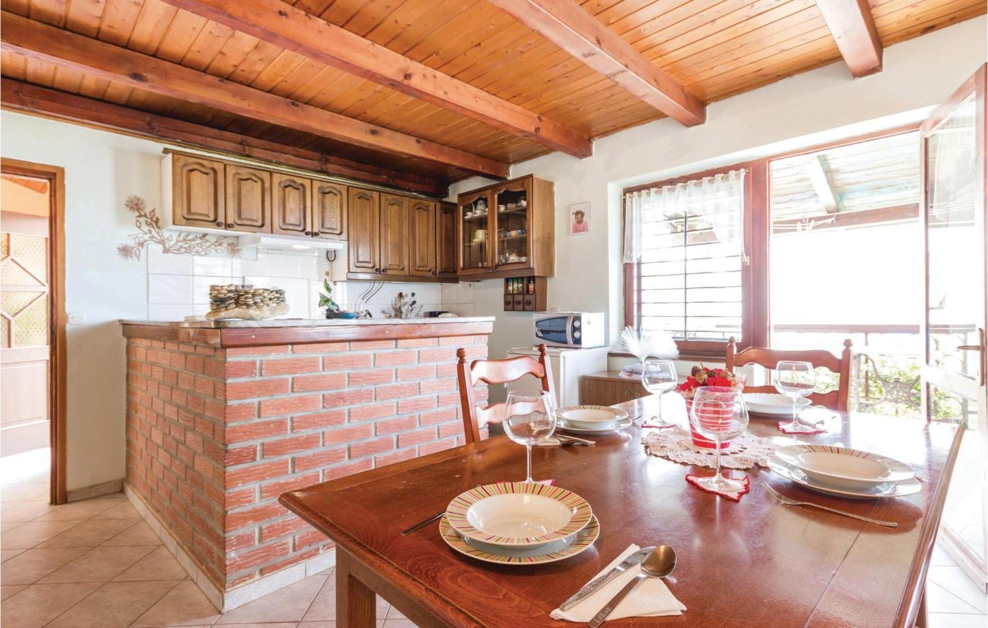 Awesome Apartment In Lovran With House Sea View ภายนอก รูปภาพ
